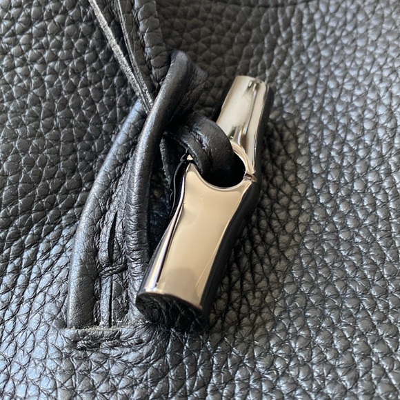 Longchamp Leather Tote bag purse excellent condition - Picture 3 of 6